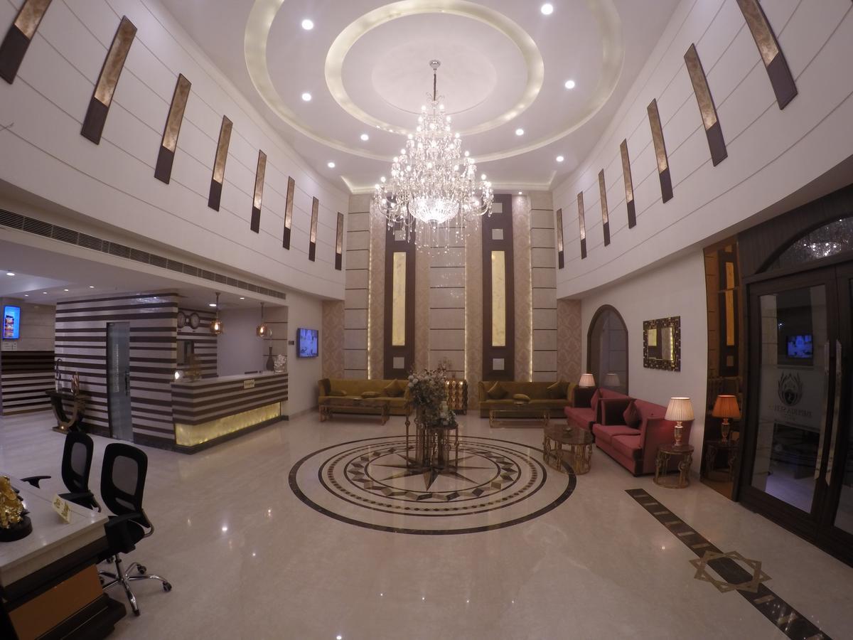 Hotel Imperia Suites Jalandhar Esterno foto