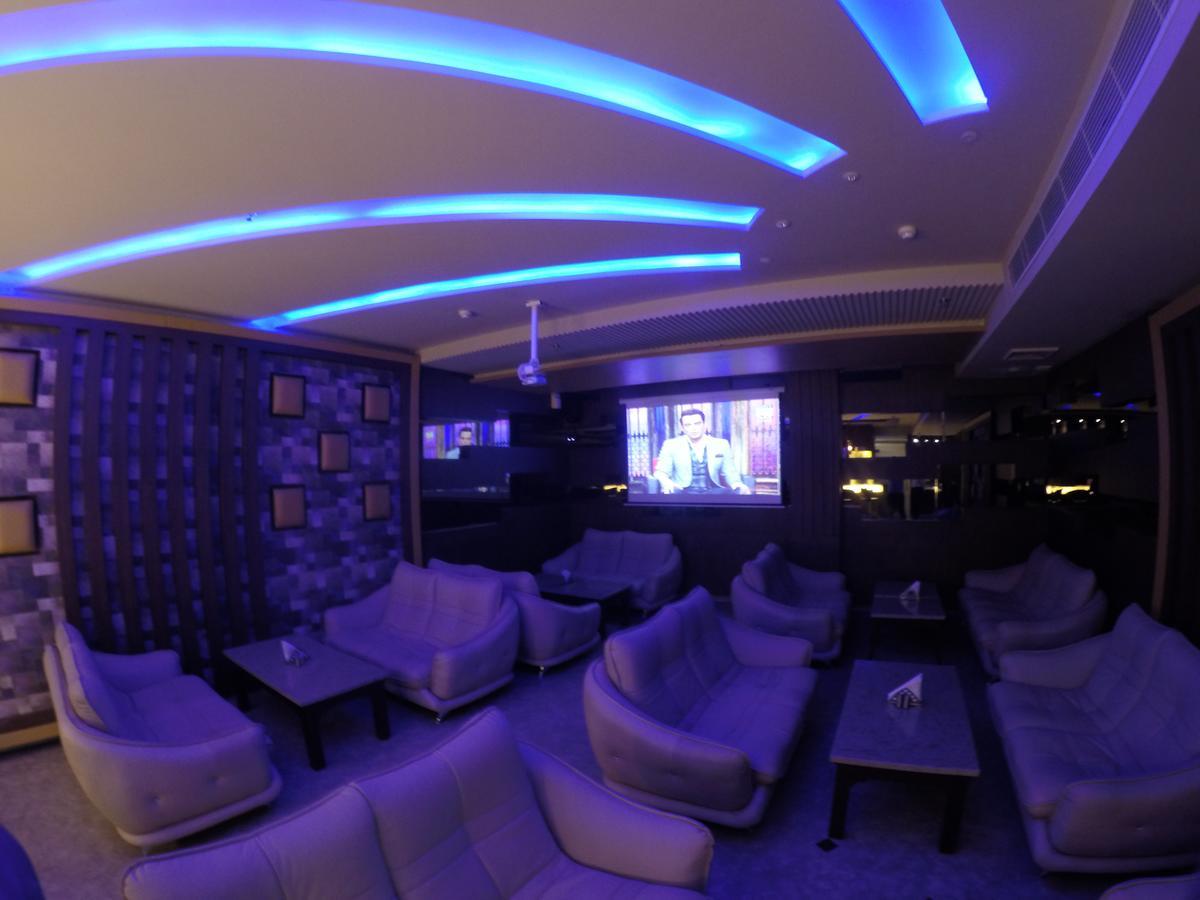 Hotel Imperia Suites Jalandhar Esterno foto